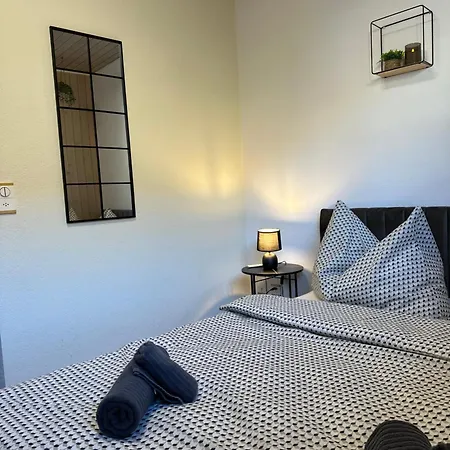 Capobnb Bergblick Nahe See, Wandern, Wallis Crans-Montana