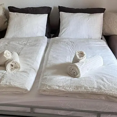 Apartment Wallis Erleben Mit Bergtraum, Stilvoll Wohnen Als Familie & Gruppen